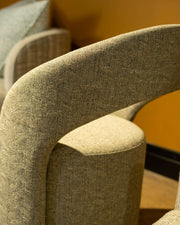 La Commode Swivel Chair